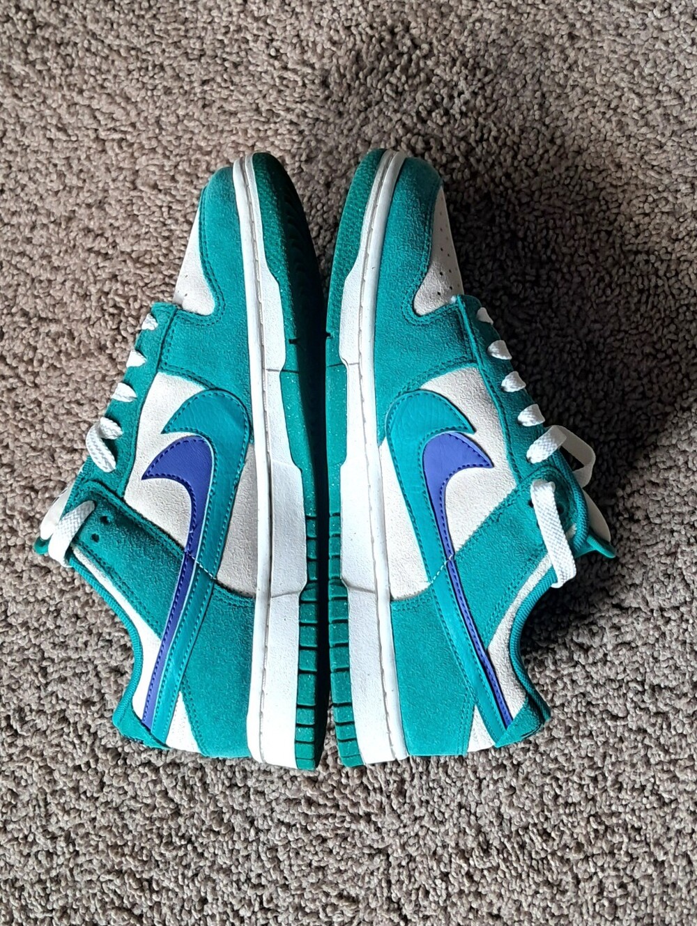 Nike Dunk Low SE Neptune Green Sail Lapis Colorway DO9457-101 Size 8.5 - Picture 3 of 9
